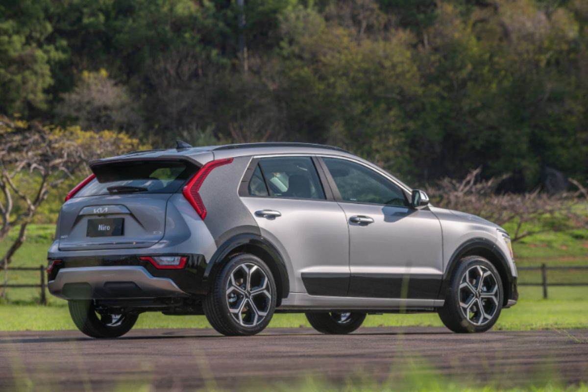 Kia Niro 2026 desembarca no Brasil com desconto de R$ 20 mil