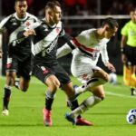 Vasco e São Paulo (Foto: Foto: Jota Erre/AGIF)