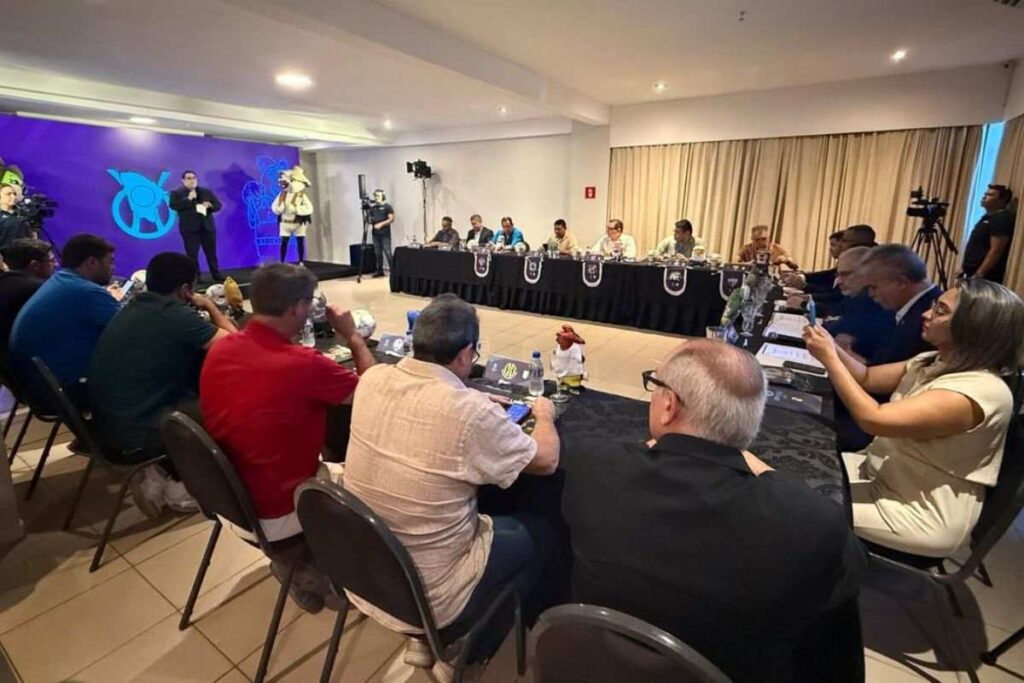 Legenda: Conselho técnico
Foto: Giovanna Borges/SVM