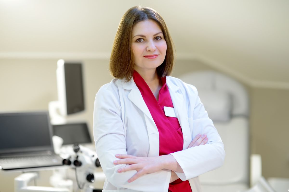 Novo Concurso para médicos tem salário de até R$ 19,1 mil; veja detalhes