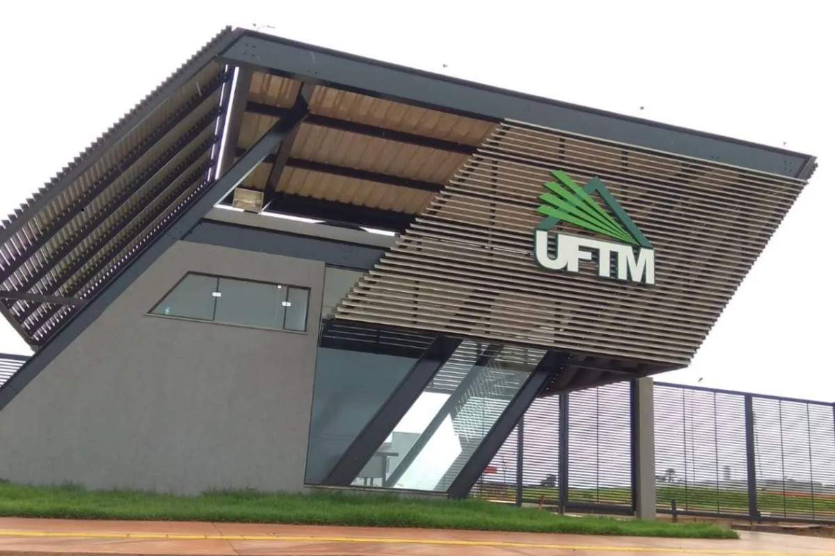 Concurso UFTM oferece salários de até R$ 13.288,85