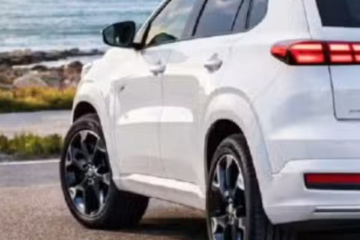 Novo SUV da Fiat: estratégia mira 7 lugares, motor híbrido e preço competitivo