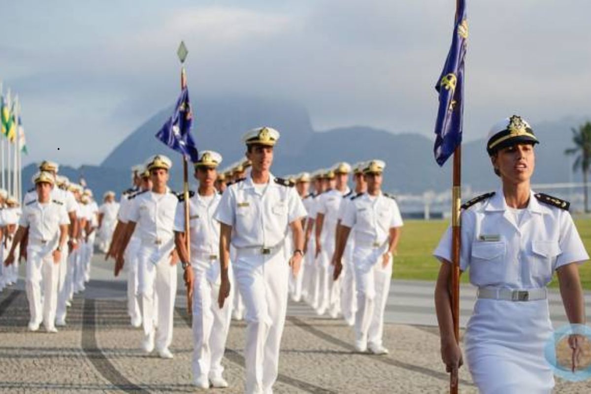 Marinha abre concurso com 1,6 mil vagas para Fuzileiro Naval