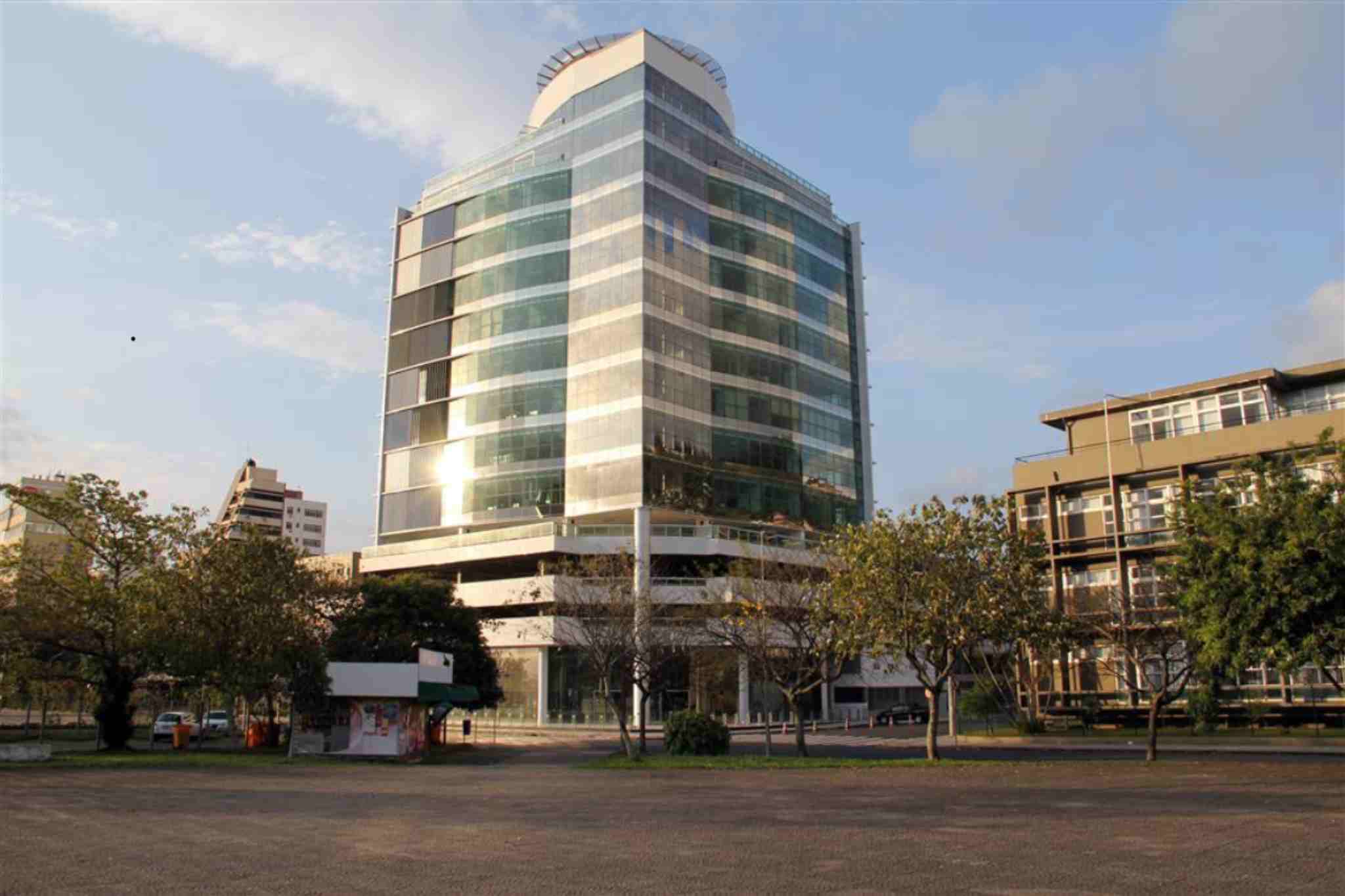 Tribunal de Contas abre 20 vagas com salário inicial de R$ 10,5 mil