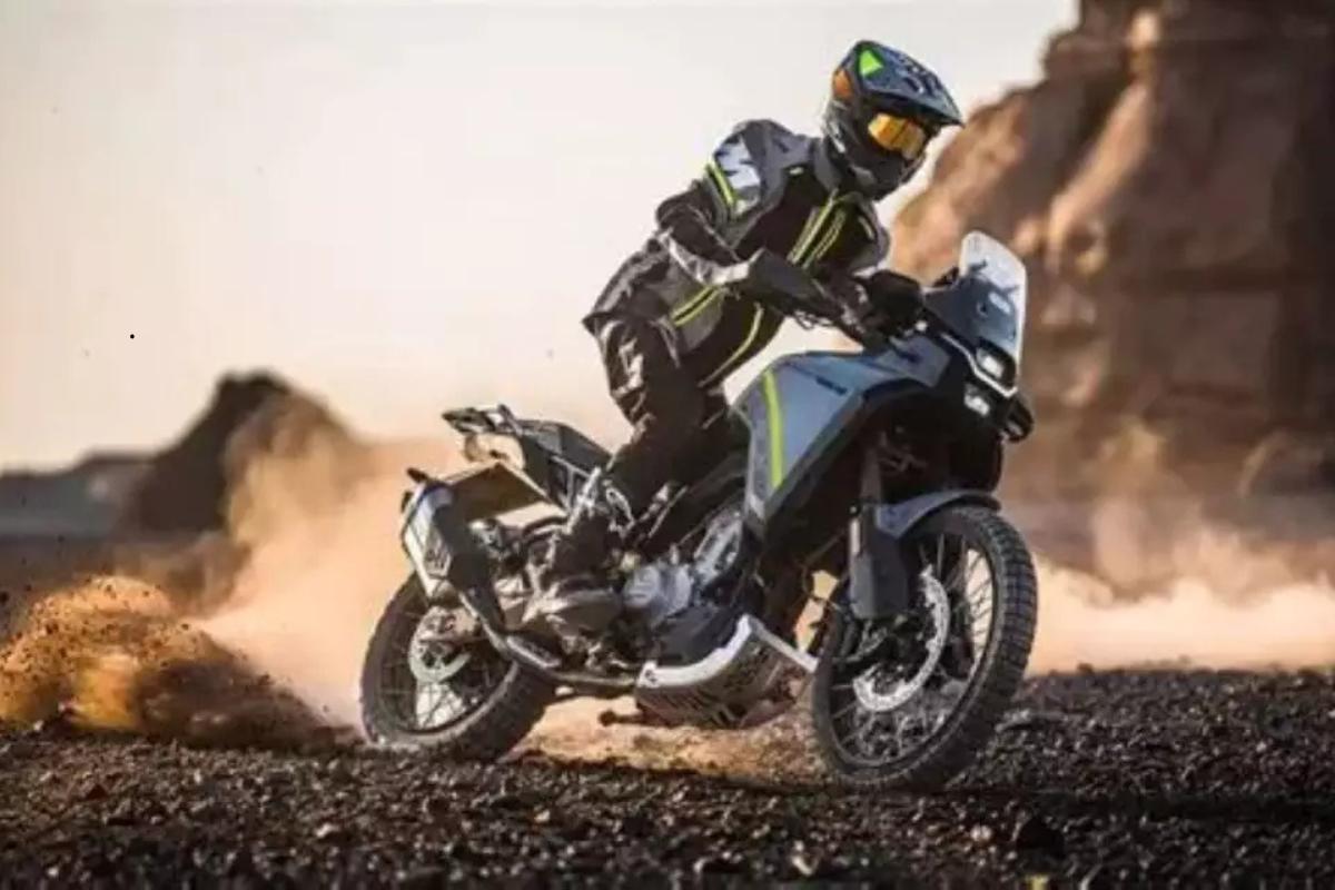 CFMoto Ibex 450 2026: ficha técnica completa da aventureira