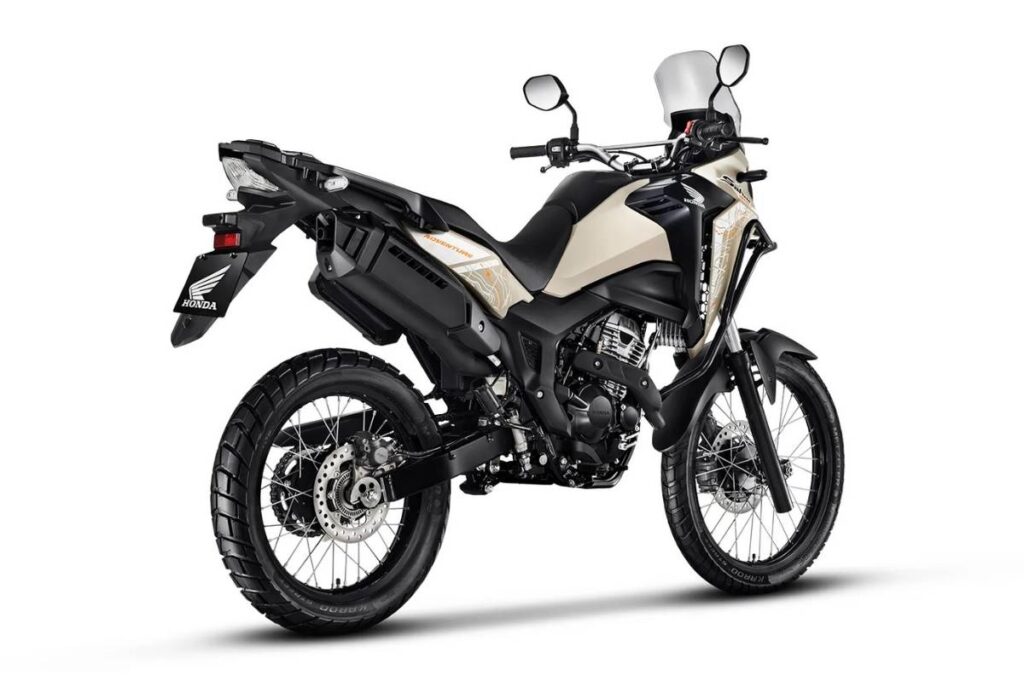 Honda XRE 300 - Foto: divulgação