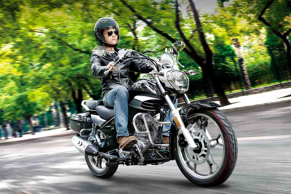 Master Ride 150 por R$ 17.618 traz revisão grátis por 2 anos ou 9.000 km