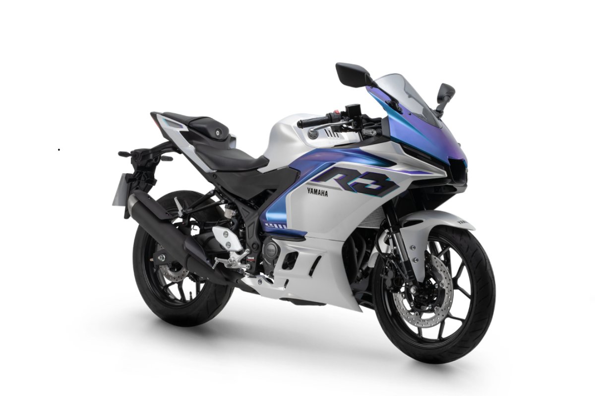 R3 2026 ganha visual “menta”; nova 150 aposta no motor da R15