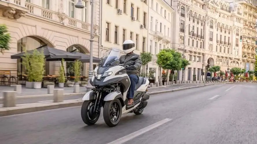 Yamaha faz história com Moto com airbag