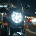 Moto com LED