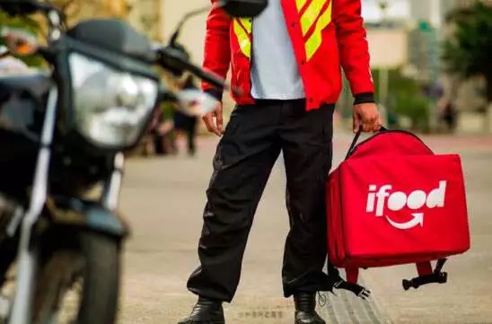 Seguro moto do iFood: 7 coberturas do serviço em 2026