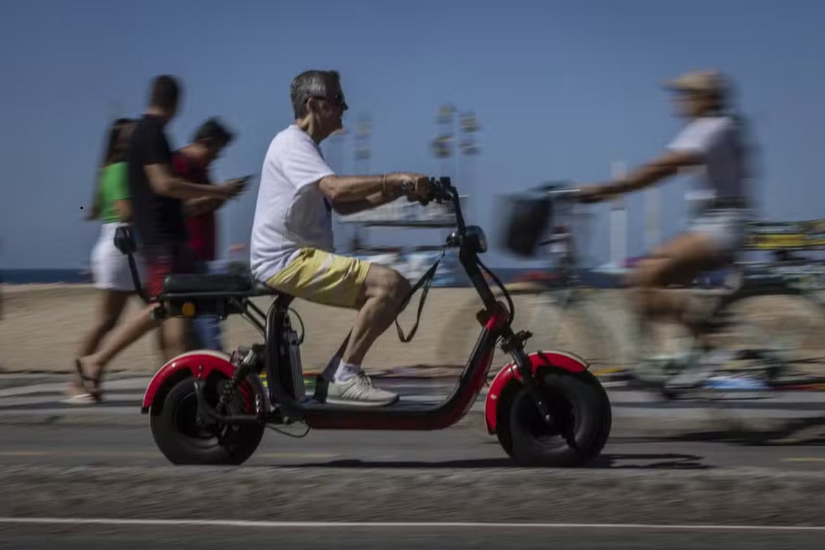 Rio endurece regras para ciclomotores e bicicletas elétricas; veja o que muda