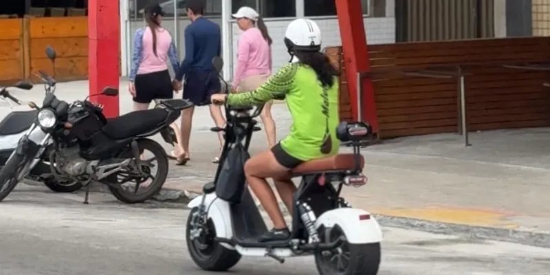 Motos elétricas entram na mira: habilitação será obrigatória em 2026