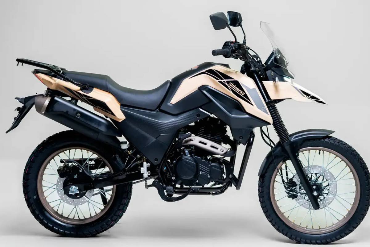 Shineray lança SHI 175 com visual de BMW e preço baixo e chama atenção