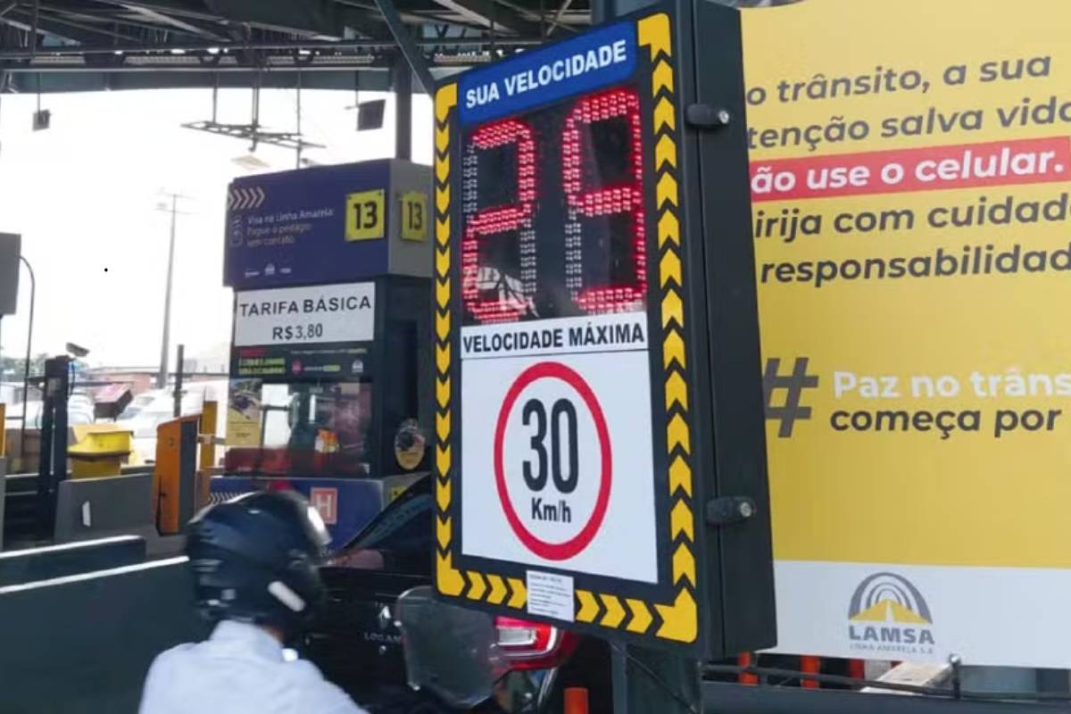 Sistema educativo para motos é instalado na Linha Amarela