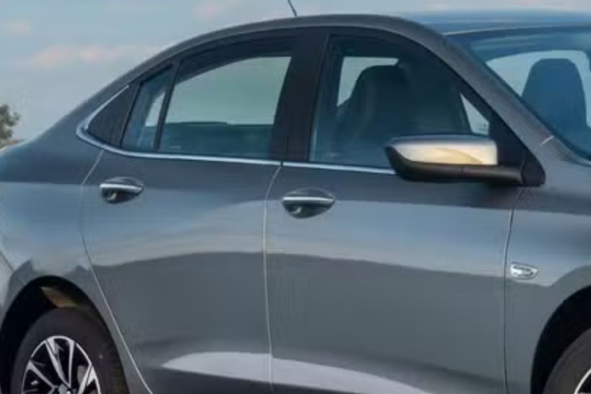 Chevrolet Onix Plus - Foto: Divulgação